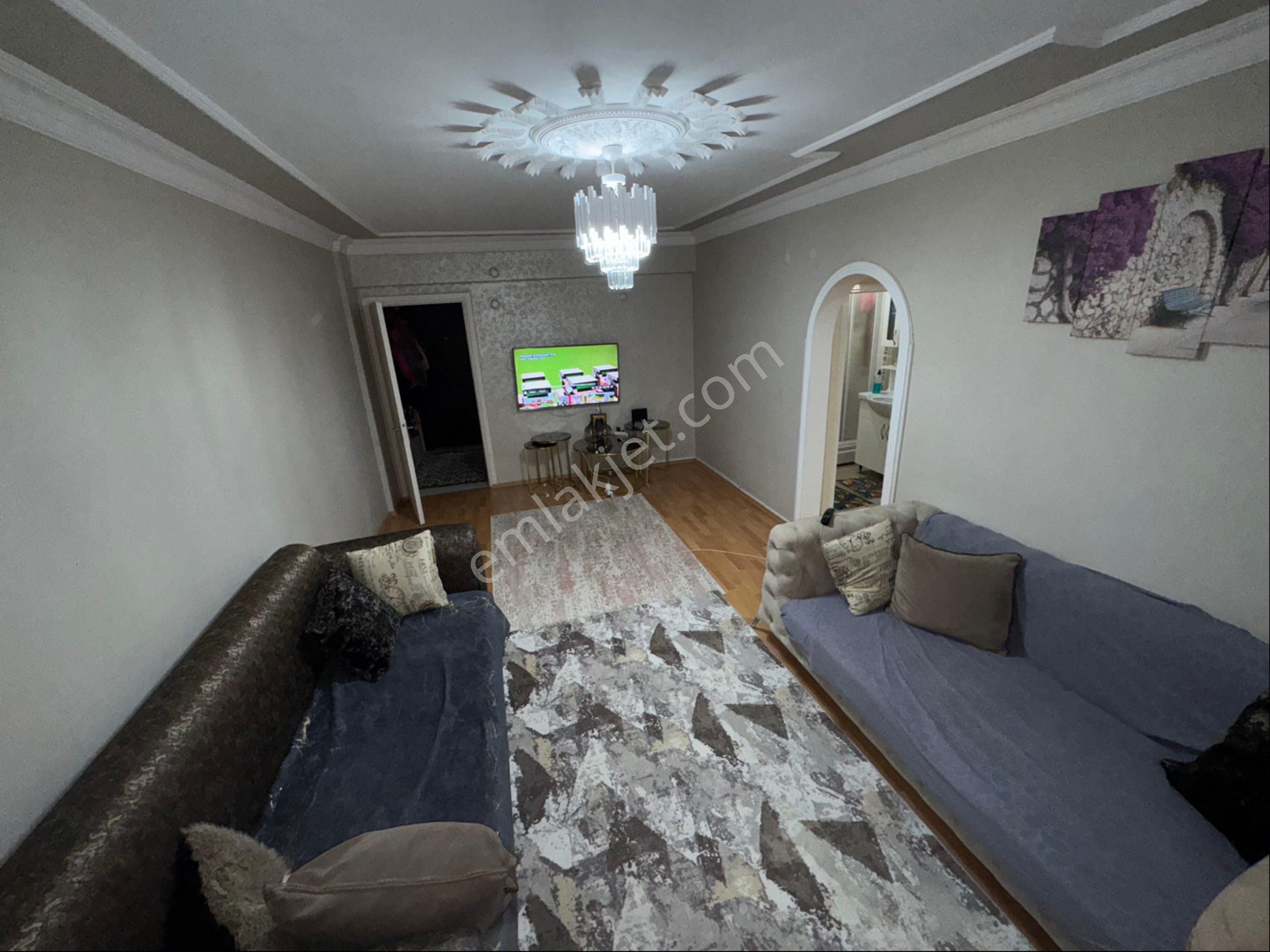 Ak Auto Gayrimenkul'dan Tekirdağ Süleymanpaşa Çınarlı Mah Göçmen Konutları Satılık 3+1 Daire