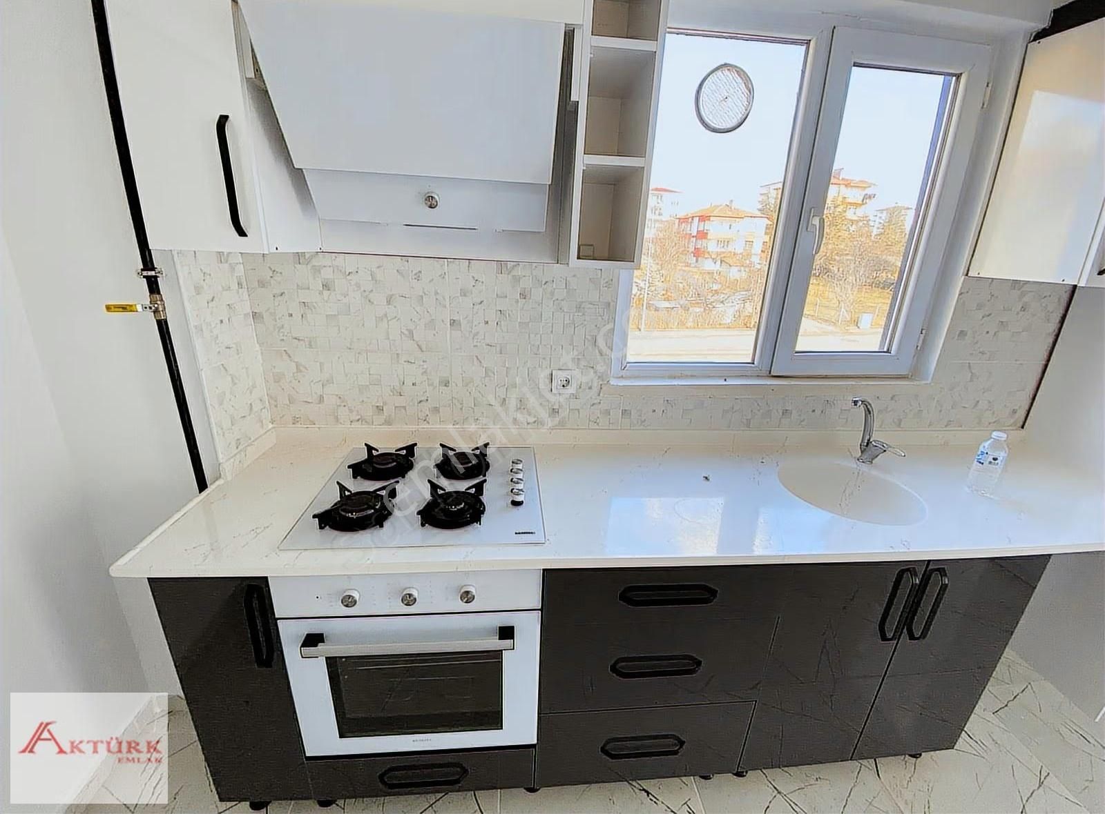 //aktürk Emlak\\kiralık Arakat Kombi Petek Ankastre Takılı Daire - Görsel 3