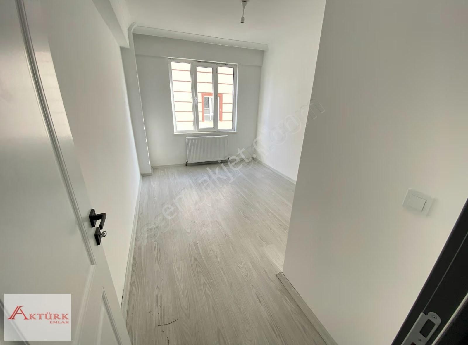 //aktürk Emlak\\kiralık Arakat Kombi Petek Ankastre Takılı Daire - Görsel 13