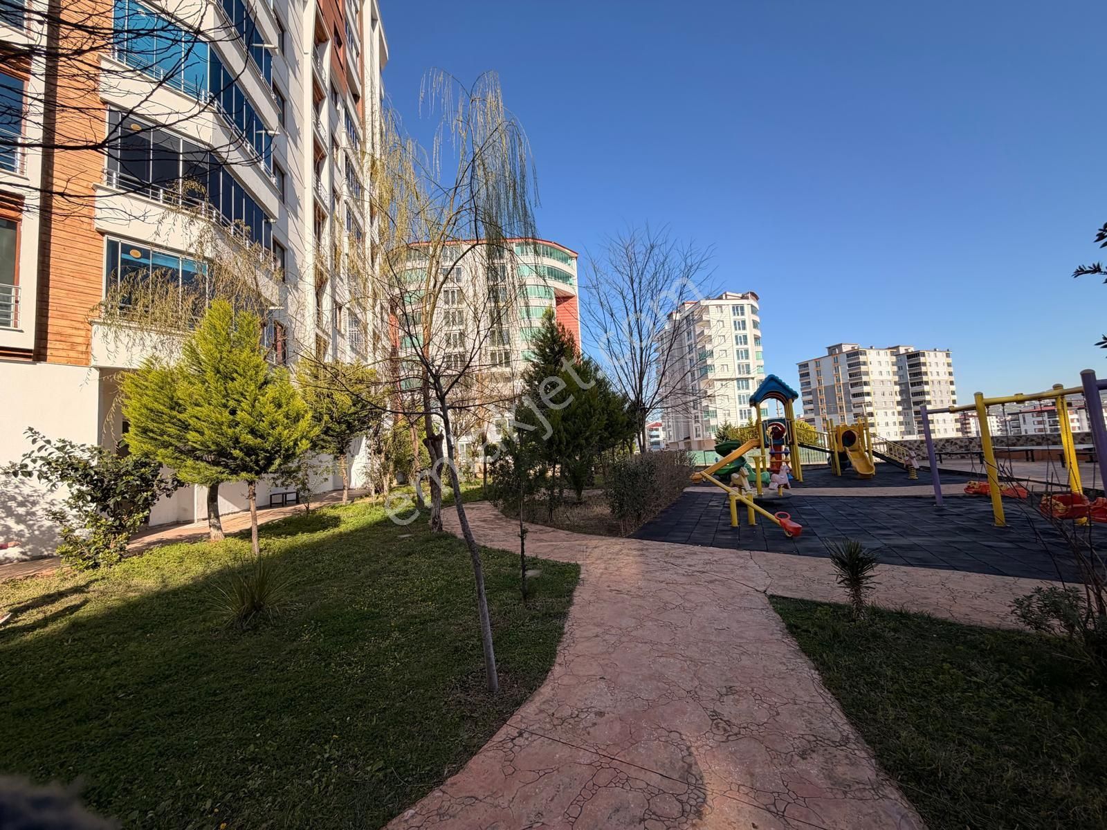 Doğan Emlak Group’tan İlkadım Tepecik’te Site’de 3+1 2.kat Daire - Görsel 44