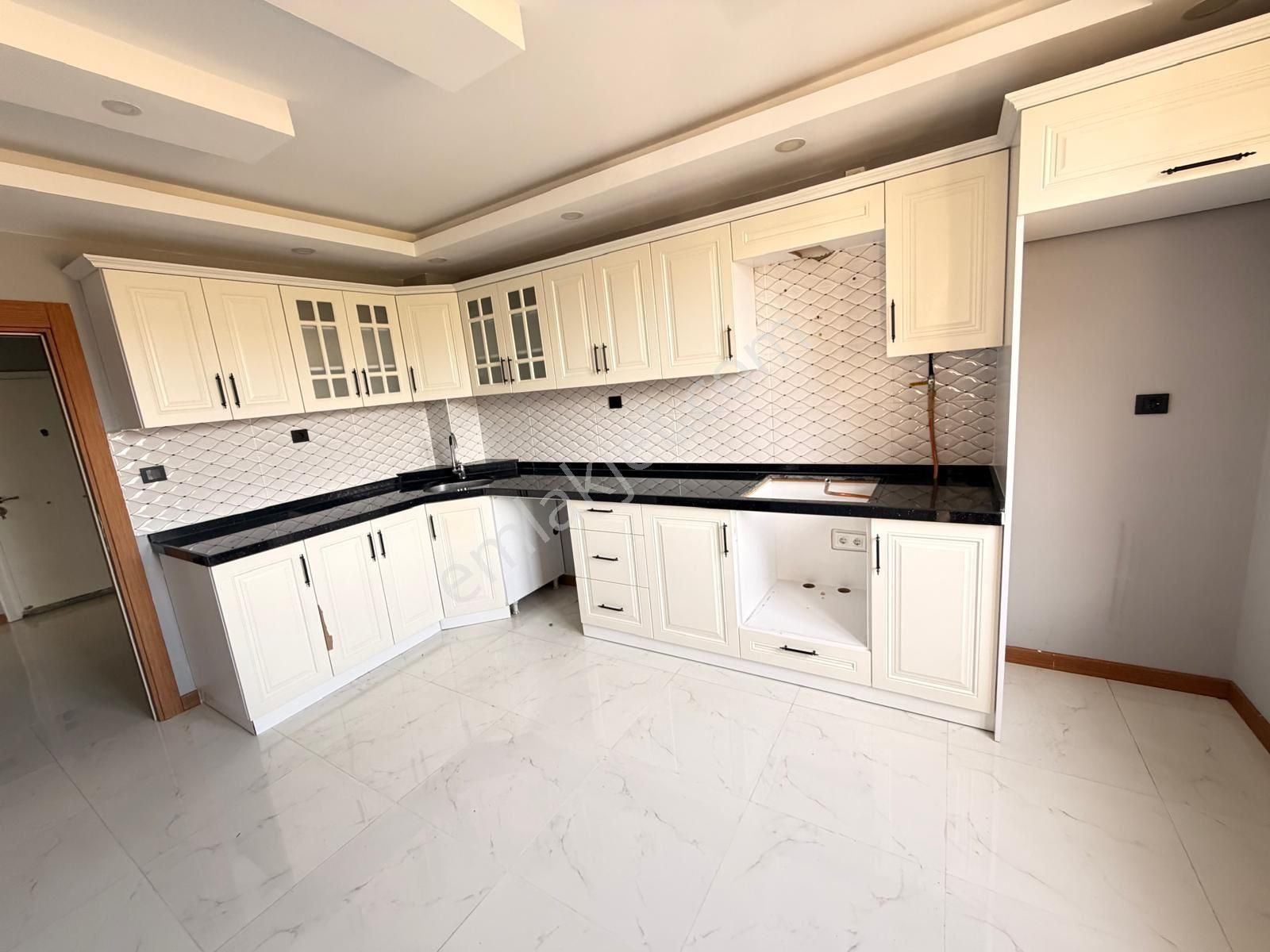 Doğan Emlak Group’tan İlkadım Tepecik’te Site’de 3+1 2.kat Daire