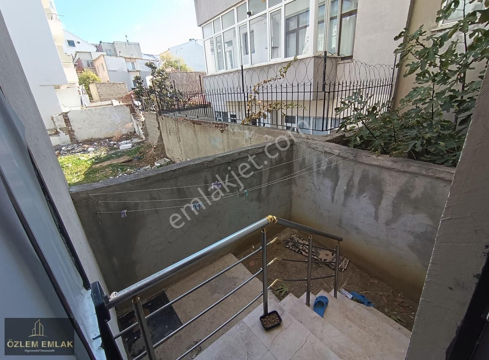 Özlem'den Bandırma Kurtuluş Caddesine Yakın Eşyal 1+1 I Satılık - Görsel 3