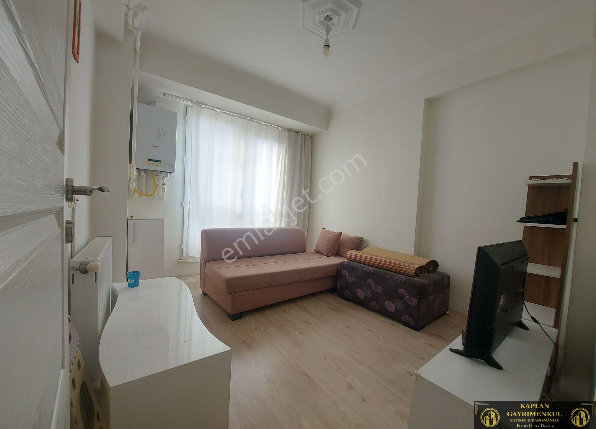 Kaplan Gyd’den Kumlubel Mah. Esenli Cad. Ve Orhan Oğuz Cad. Yakını 2+0 55 M² Eşyalı Kiralık Daire
