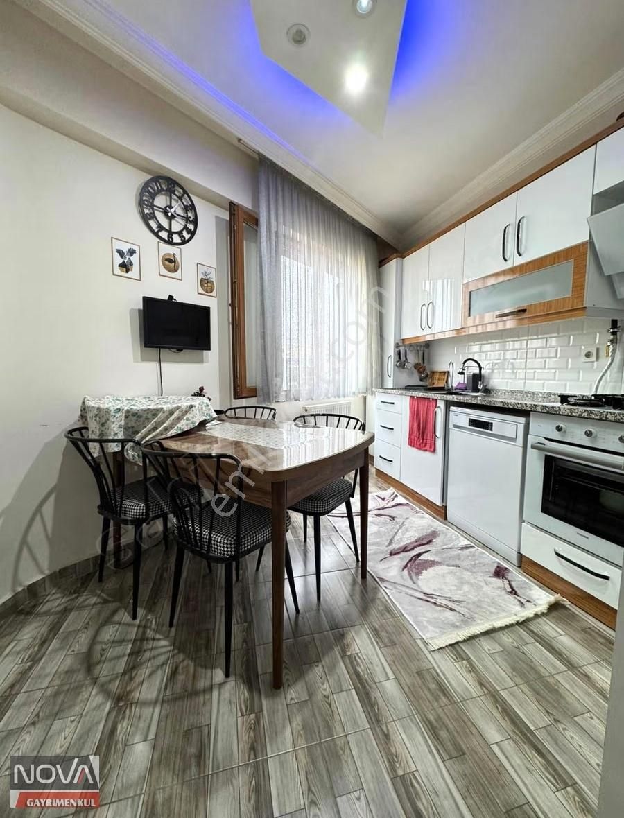 Nova Gayrimenkul'den Muradiye'de Önü Açık 2+1 105m Ful Lüx Daire - Görsel 9