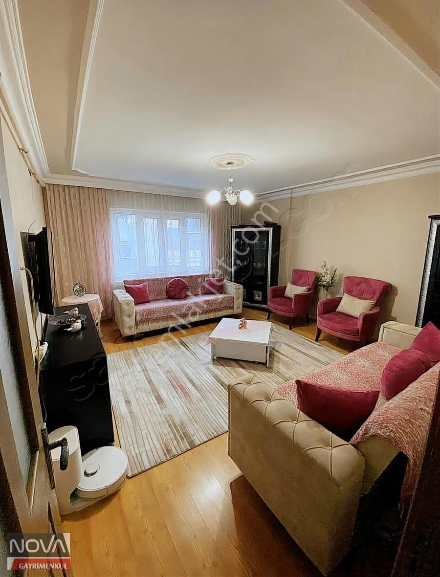 Nova'dan Karaköy'de Uygun Fiyatlı 3+1 2.balkon Arakat Daire ..