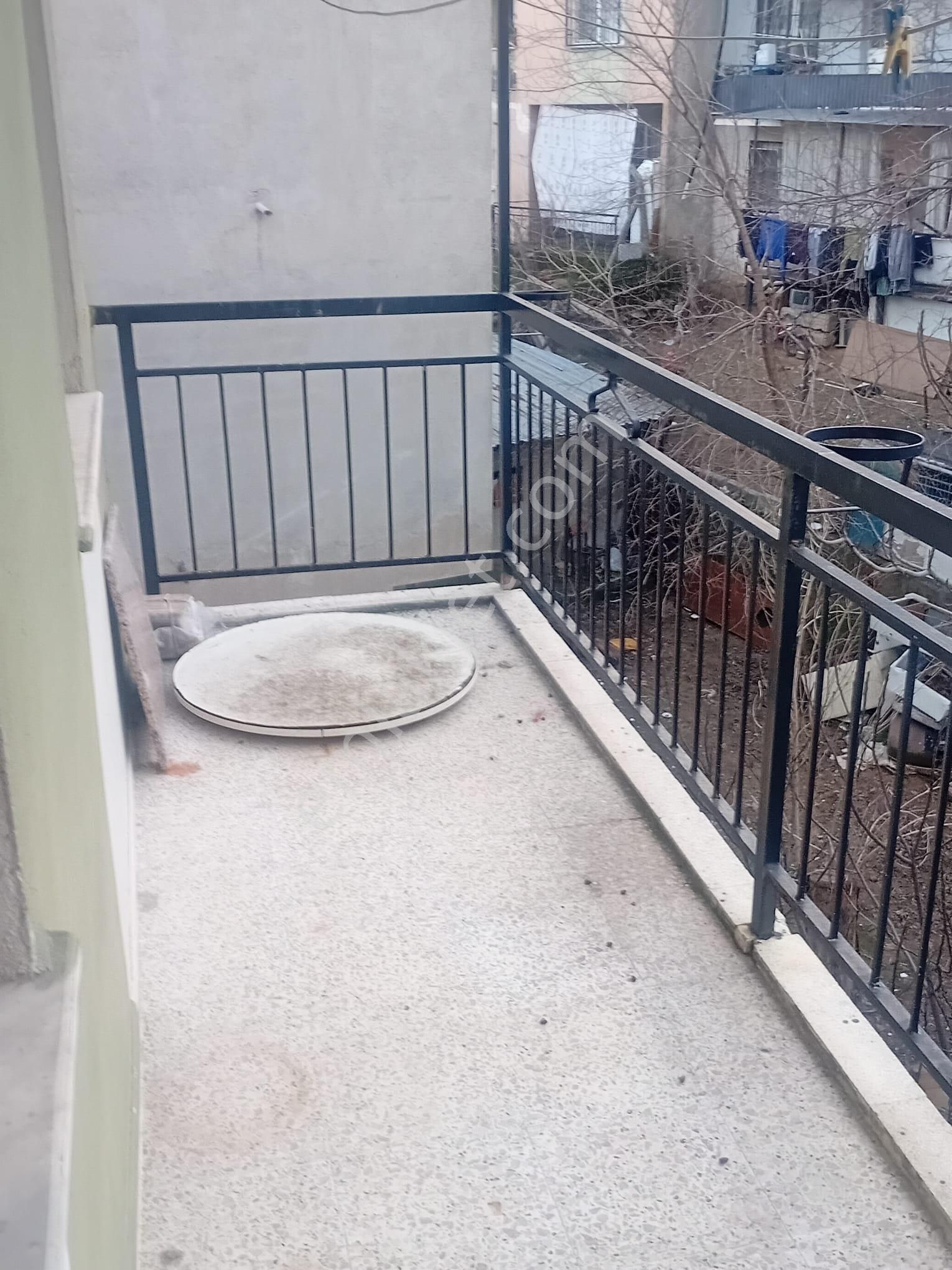 Karabağlar Devrim Mah. Eskiizmir Cuma Pazar Yeri Yakını 2+1 120 M2 Kiralık Ev - Görsel 6