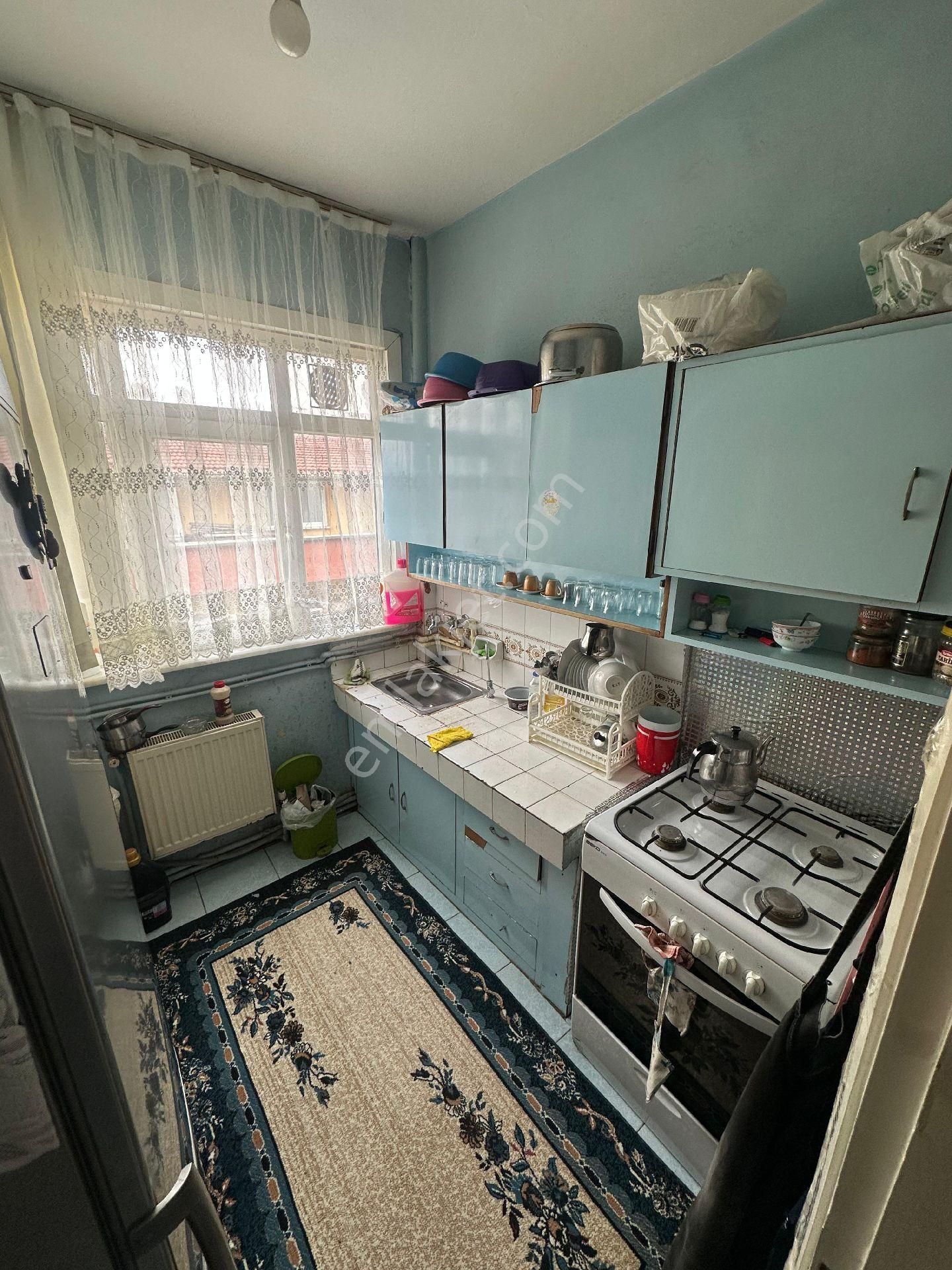 Family' Den Mahmutbey Cadde Üzerinde Satılık 2+1 Asansörlü Daire - Görsel 14