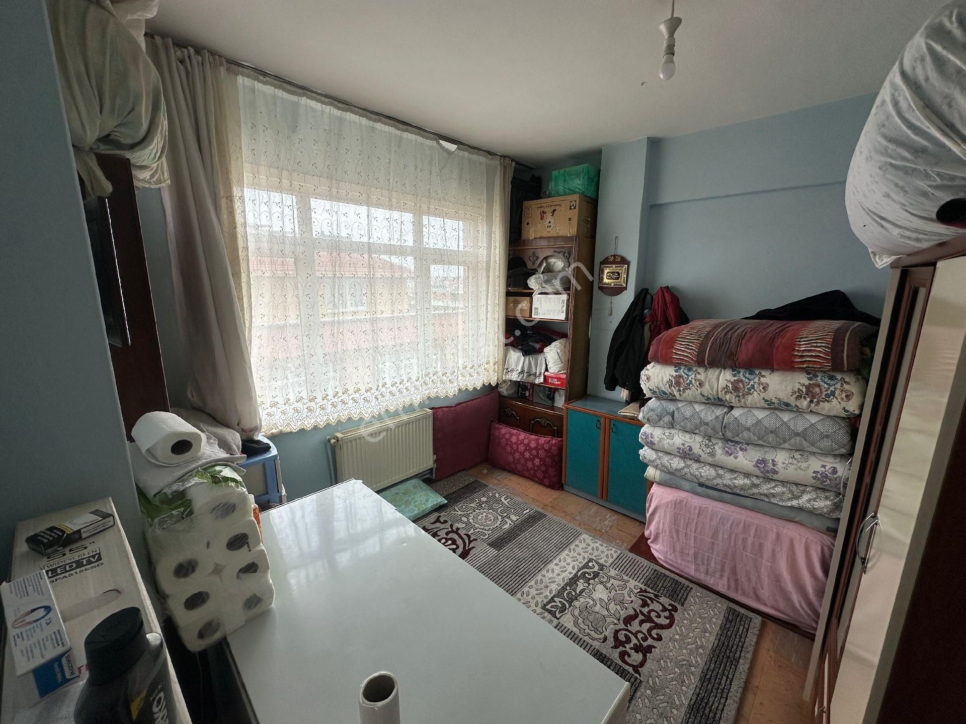 Family' Den Mahmutbey Cadde Üzerinde Satılık 2+1 Asansörlü Daire - Görsel 9