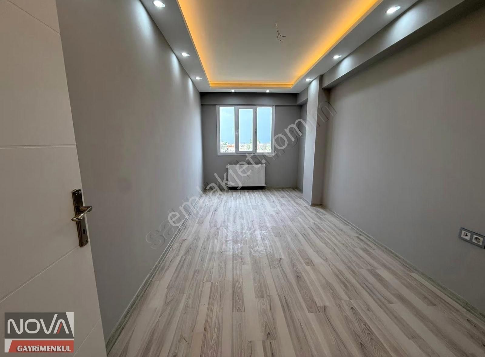 Muradiye'de Site İçerisinde 2+1 105m Önü Açık Ultra Lüx Arakat - Görsel 4