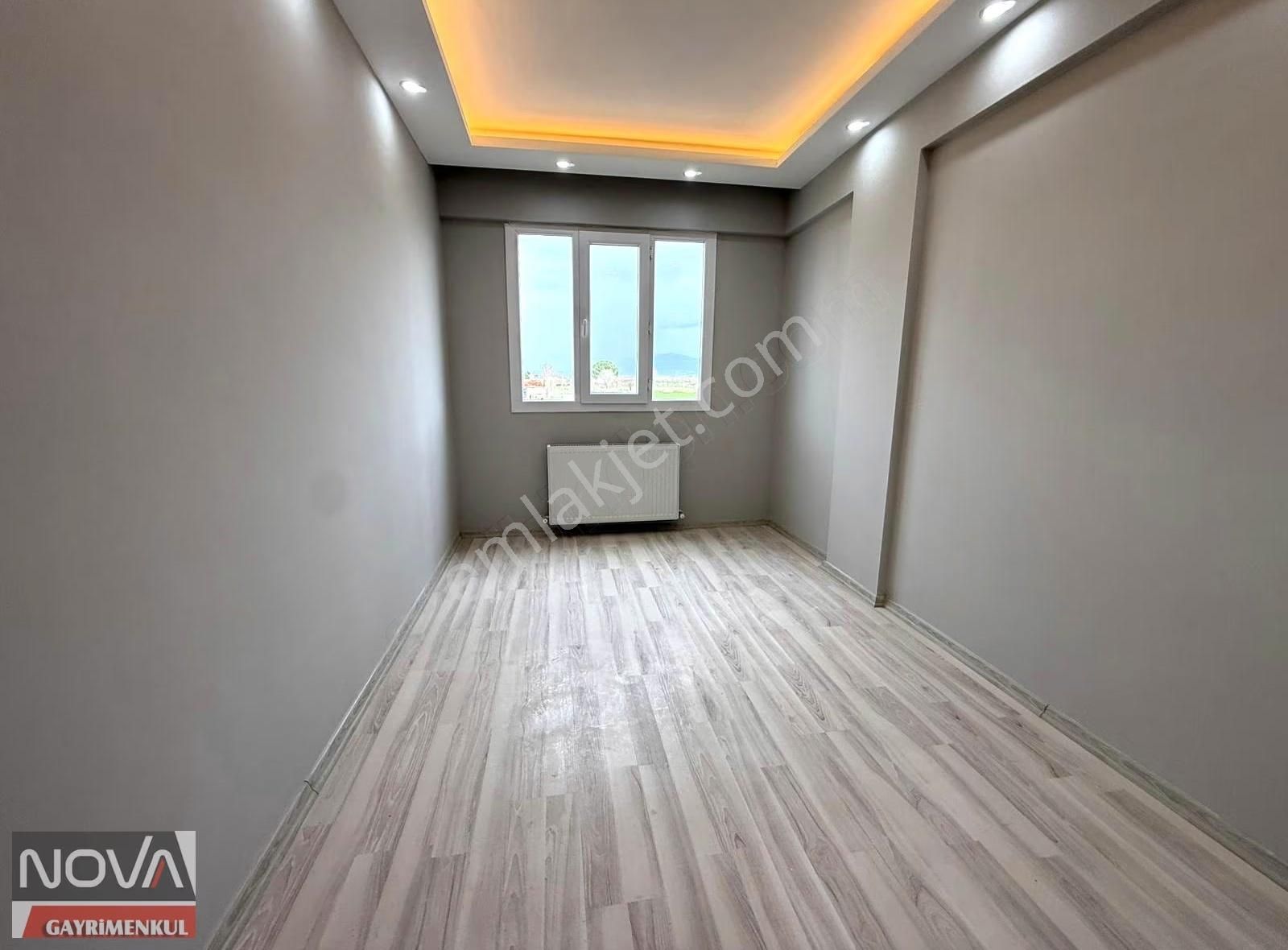 Muradiye'de Site İçerisinde 2+1 105m Önü Açık Ultra Lüx Arakat - Görsel 12
