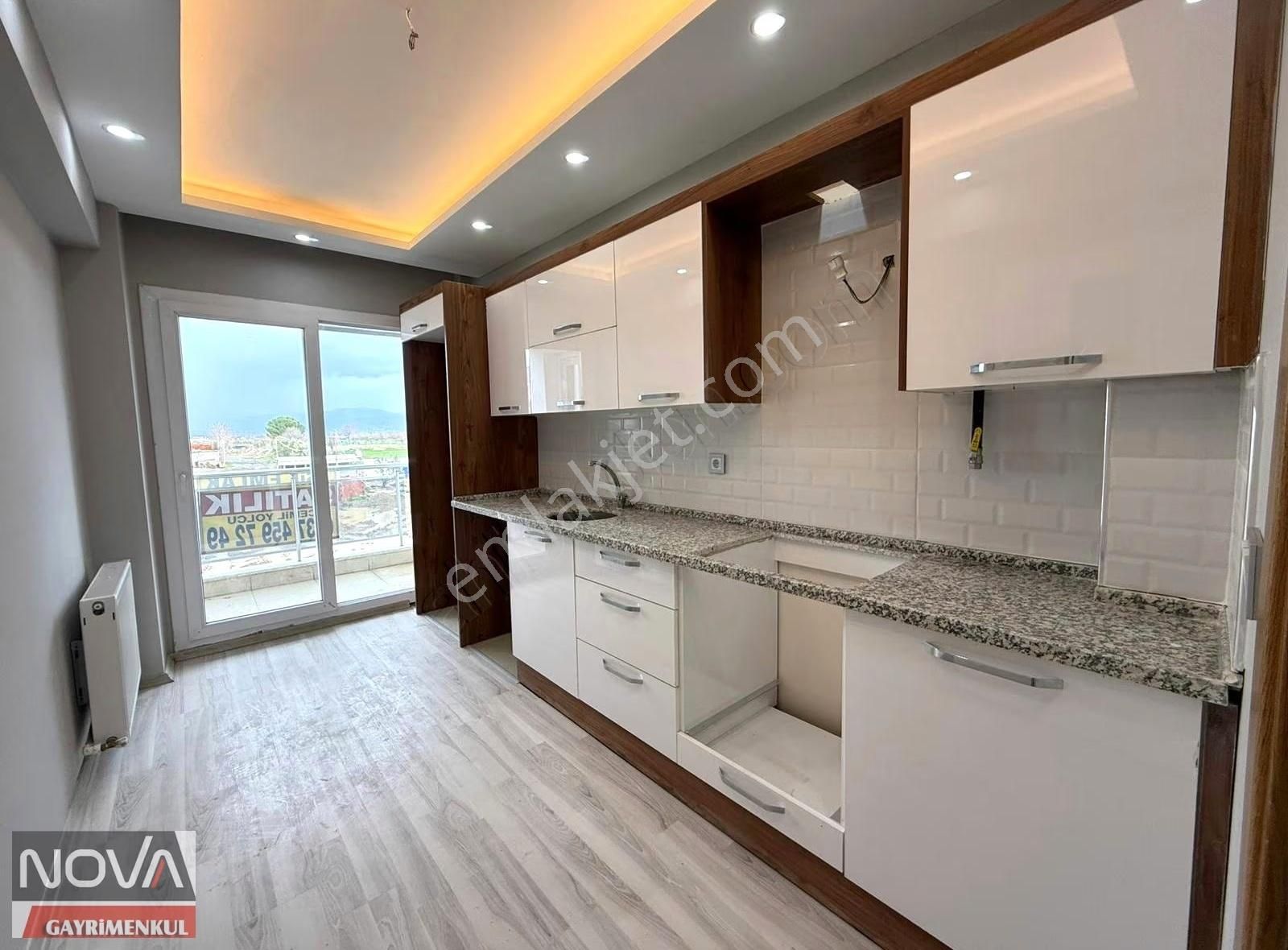 Muradiye'de Site İçerisinde 2+1 105m Önü Açık Ultra Lüx Arakat - Görsel 22