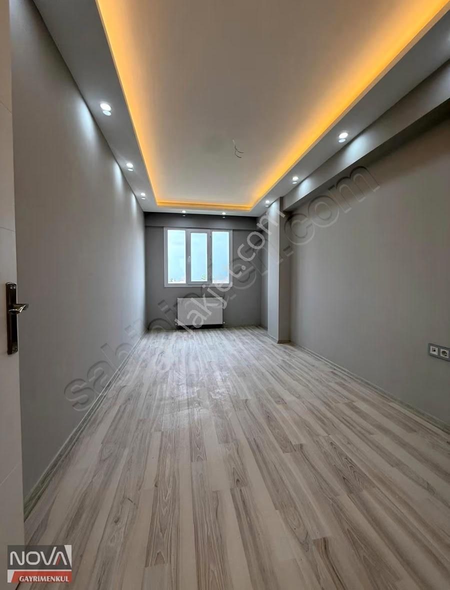 Muradiye'de Site İçerisinde 2+1 105m Önü Açık Ultra Lüx Arakat - Görsel 8