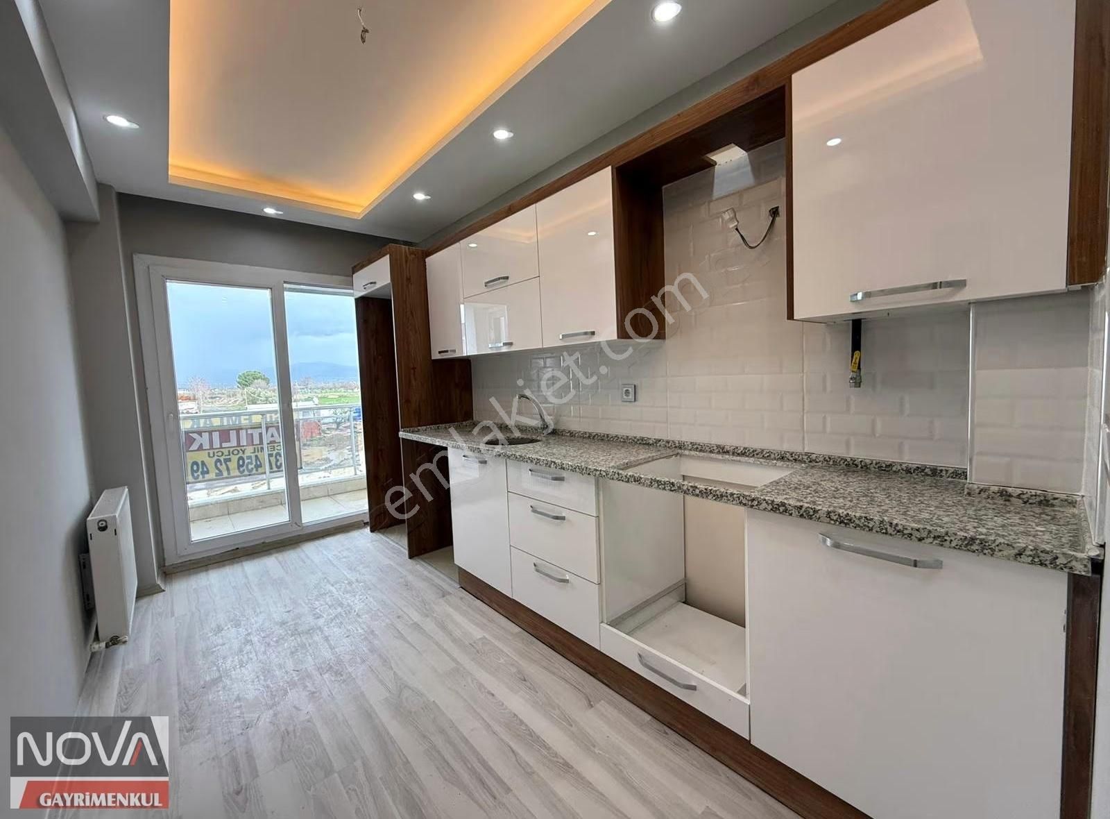 Muradiye'de Site İçerisinde 2+1 105m Önü Açık Ultra Lüx Arakat - Görsel 17
