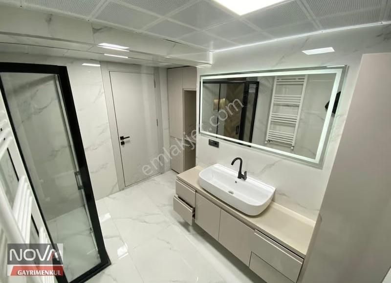 Merkez Efendi Mh 3+1 135m Ultra Lüx E.banyolu Kullanışlı Arakat - Görsel 11