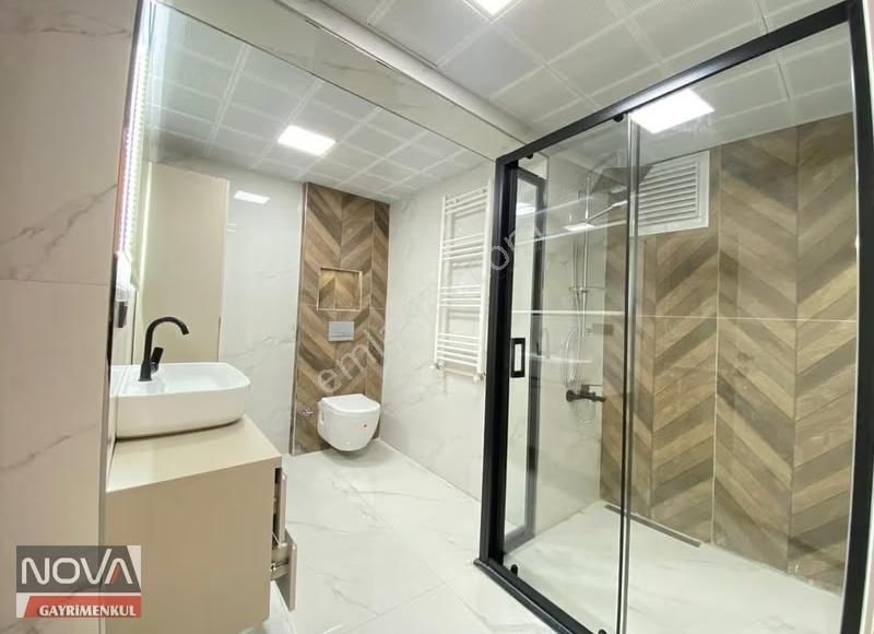 Merkez Efendi Mh 3+1 135m Ultra Lüx E.banyolu Kullanışlı Arakat - Görsel 15