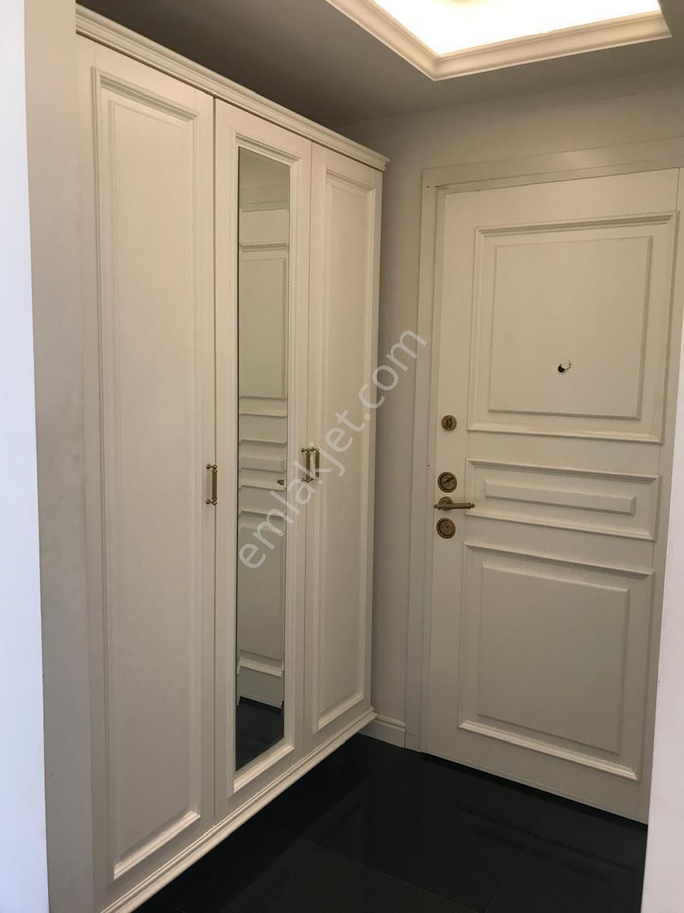 Turvilla'dan Konyaaltı Liman'da 2+1 Kiralık Daire - Görsel 3