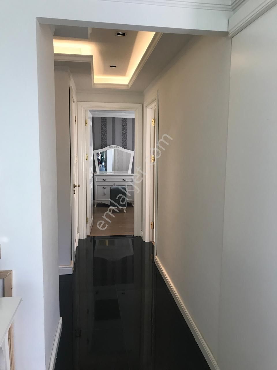 Turvilla'dan Konyaaltı Liman'da 2+1 Kiralık Daire - Görsel 2