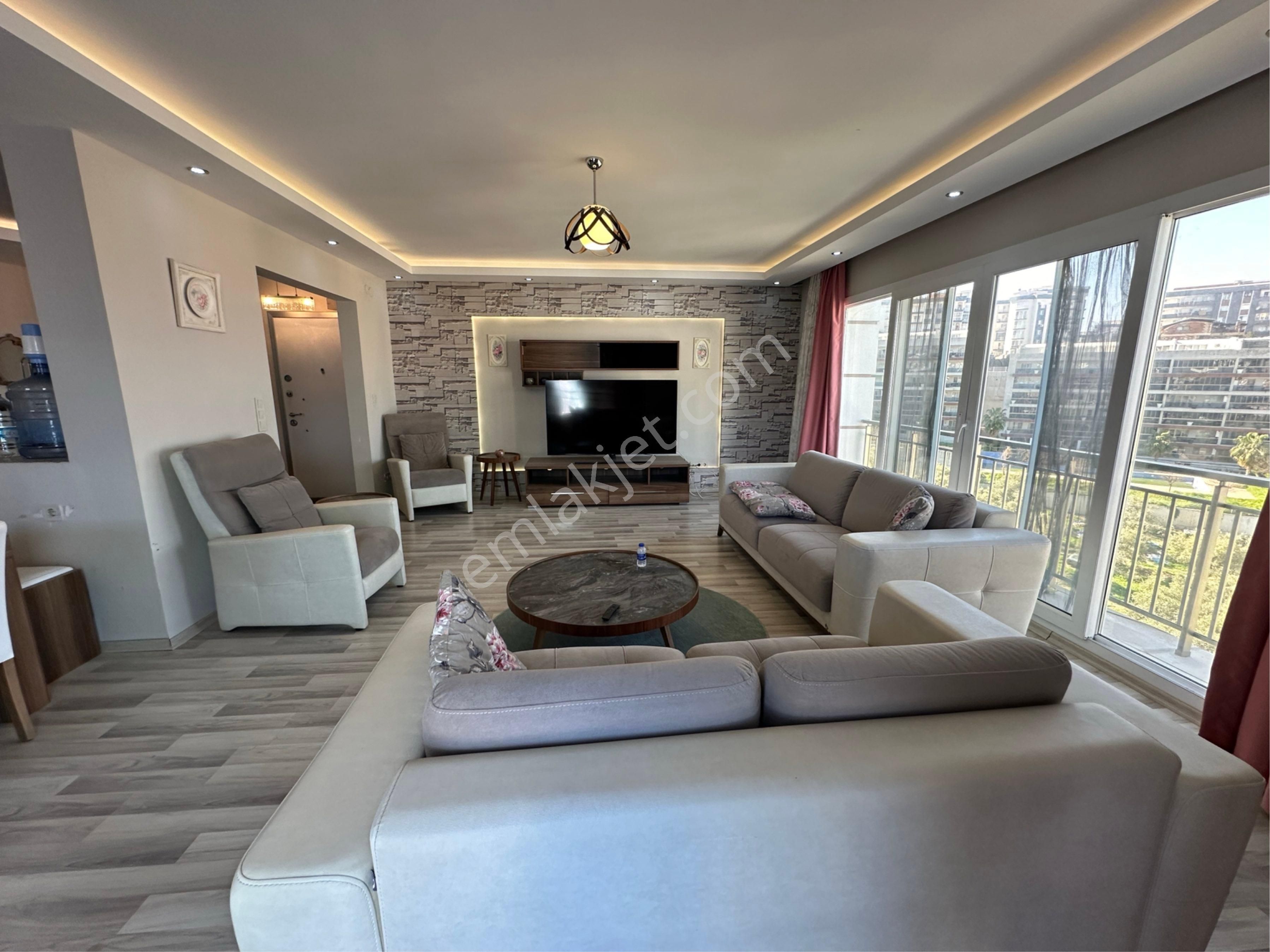 Kuşadası Satılık Deniz Manzaralı 3+1 Daire - Görsel 19