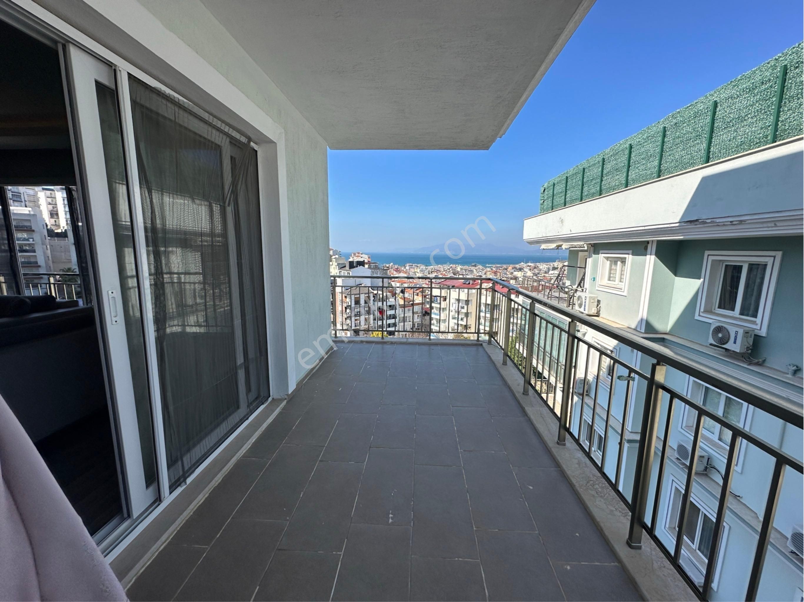 Kuşadası Satılık Deniz Manzaralı 3+1 Daire - Görsel 23