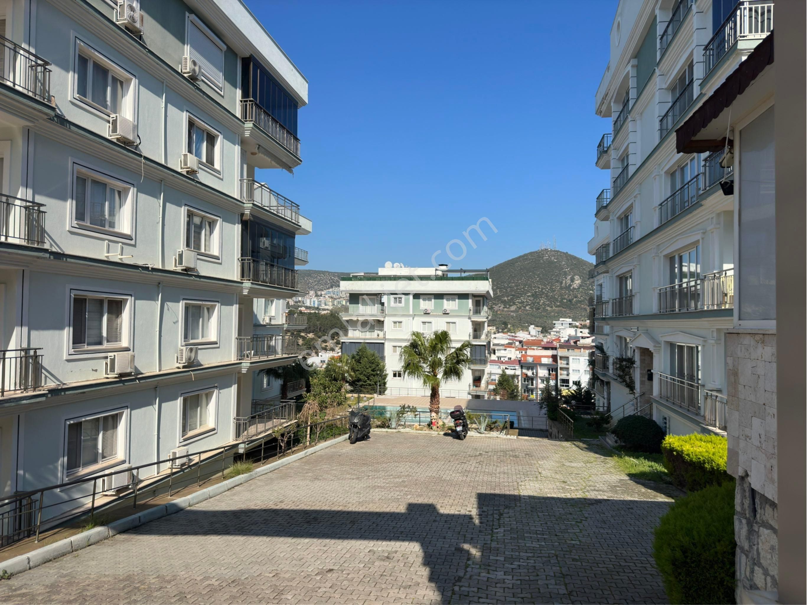 Kuşadası Satılık Deniz Manzaralı 3+1 Daire - Görsel 32