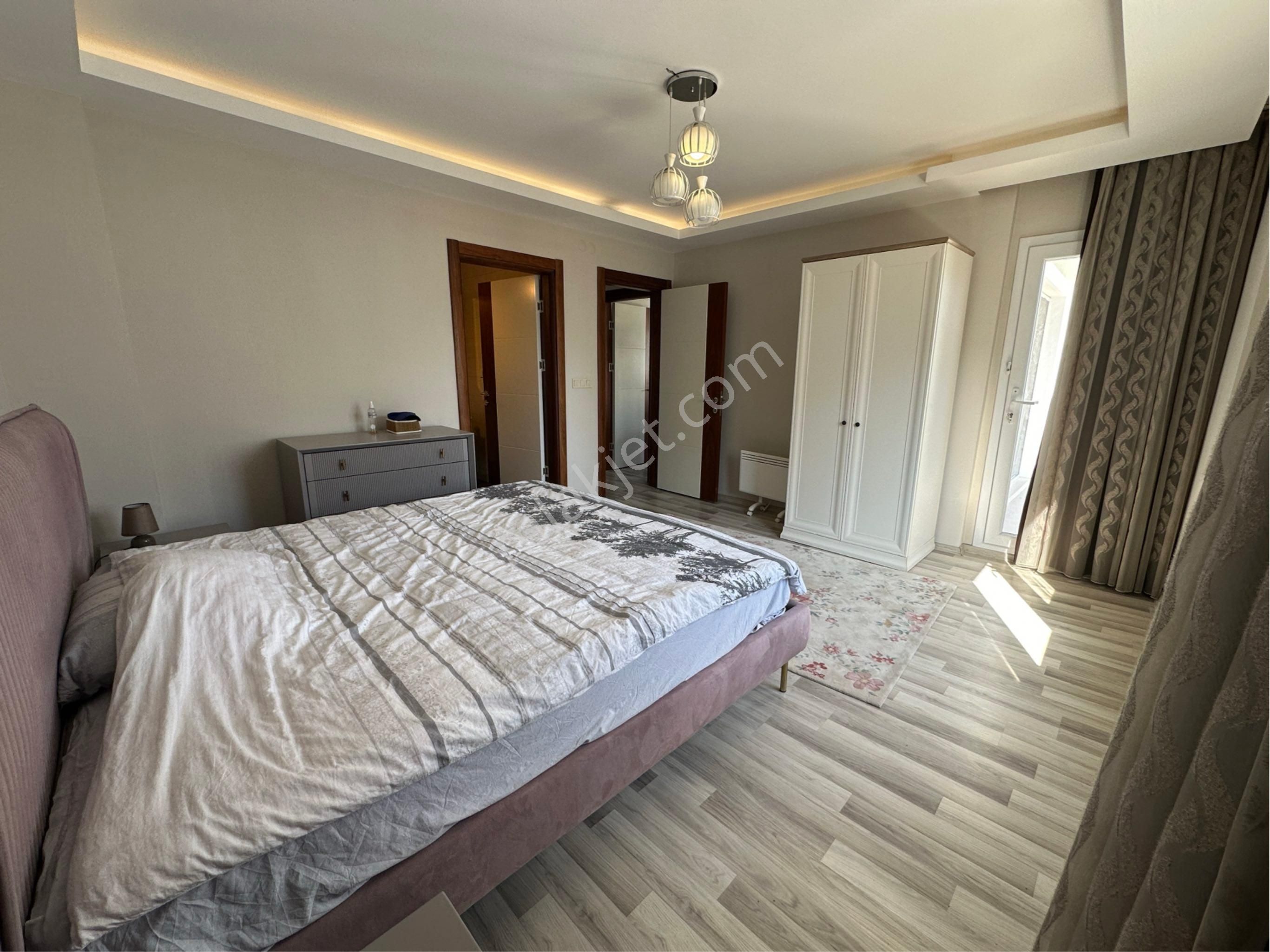 Kuşadası Satılık Deniz Manzaralı 3+1 Daire - Görsel 7