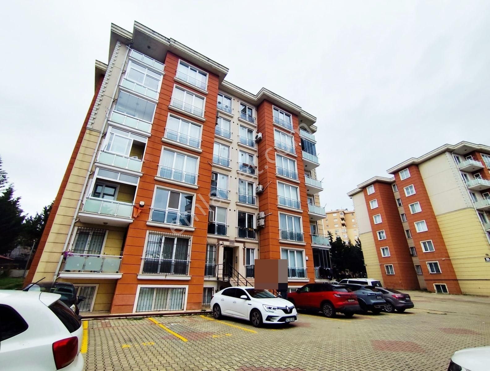 Adnan Kahveci Metroya 10 Dk Site İçi 3+1 Balkonlu Kaçırılmaz Fırsat