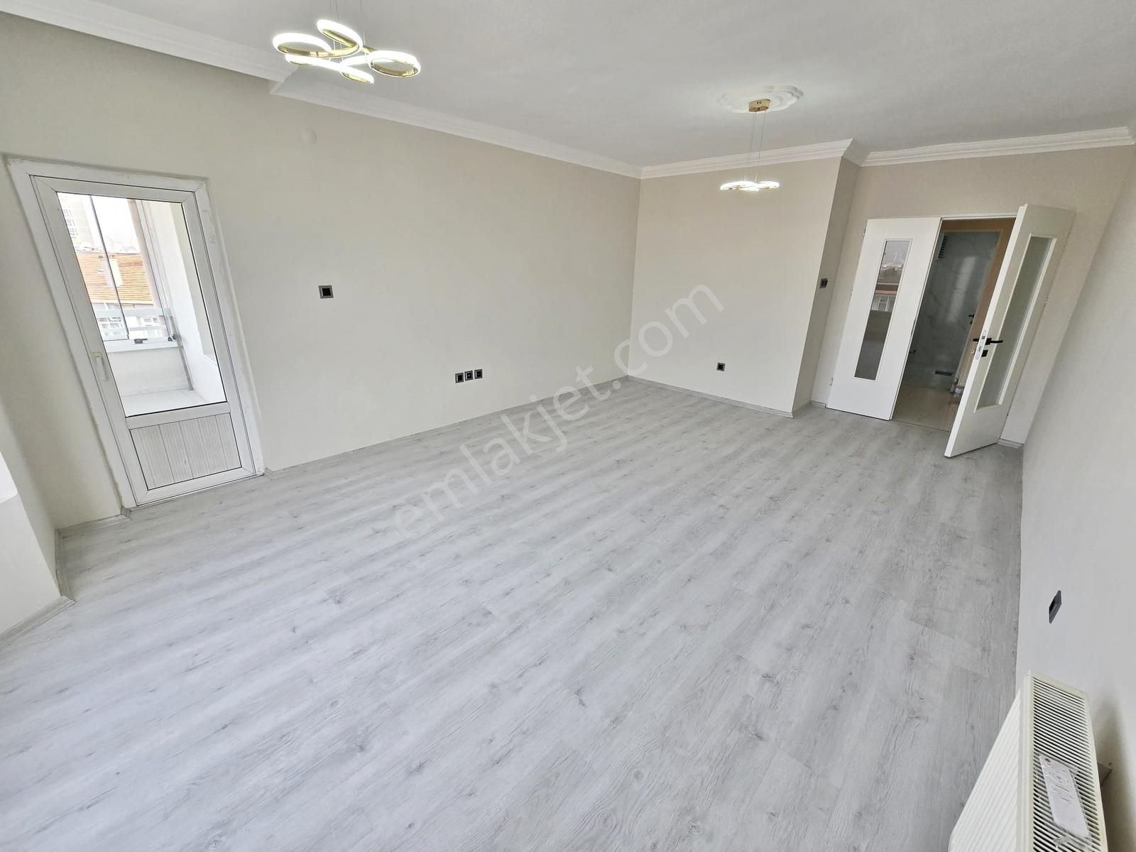 Ayyıldız Mh'de 3+1 Krediye Uygun Ulta Lüks Yapılı Ön Cephe Daire - Görsel 17