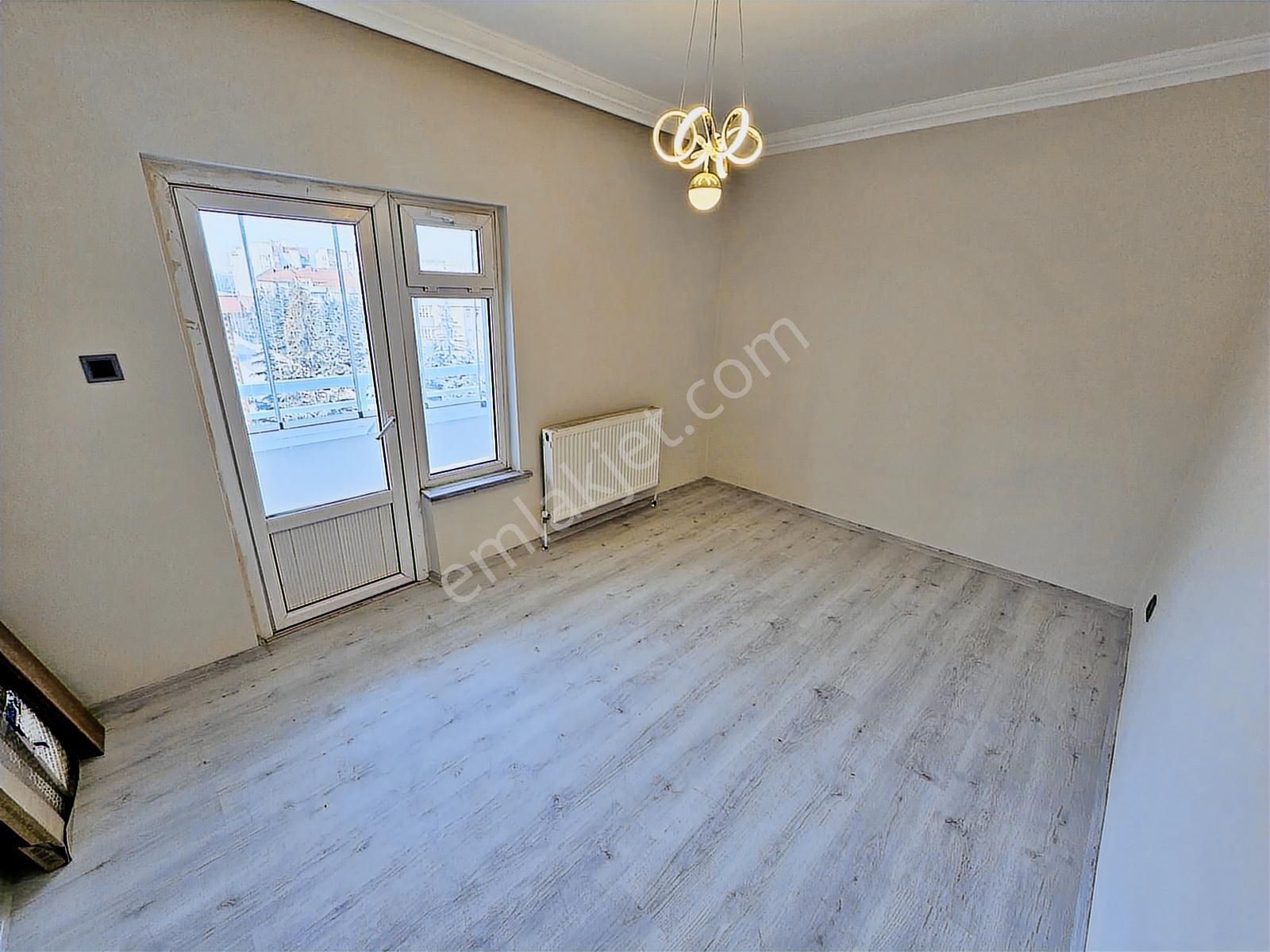 Ayyıldız Mh'de 3+1 Krediye Uygun Ulta Lüks Yapılı Ön Cephe Daire - Görsel 24