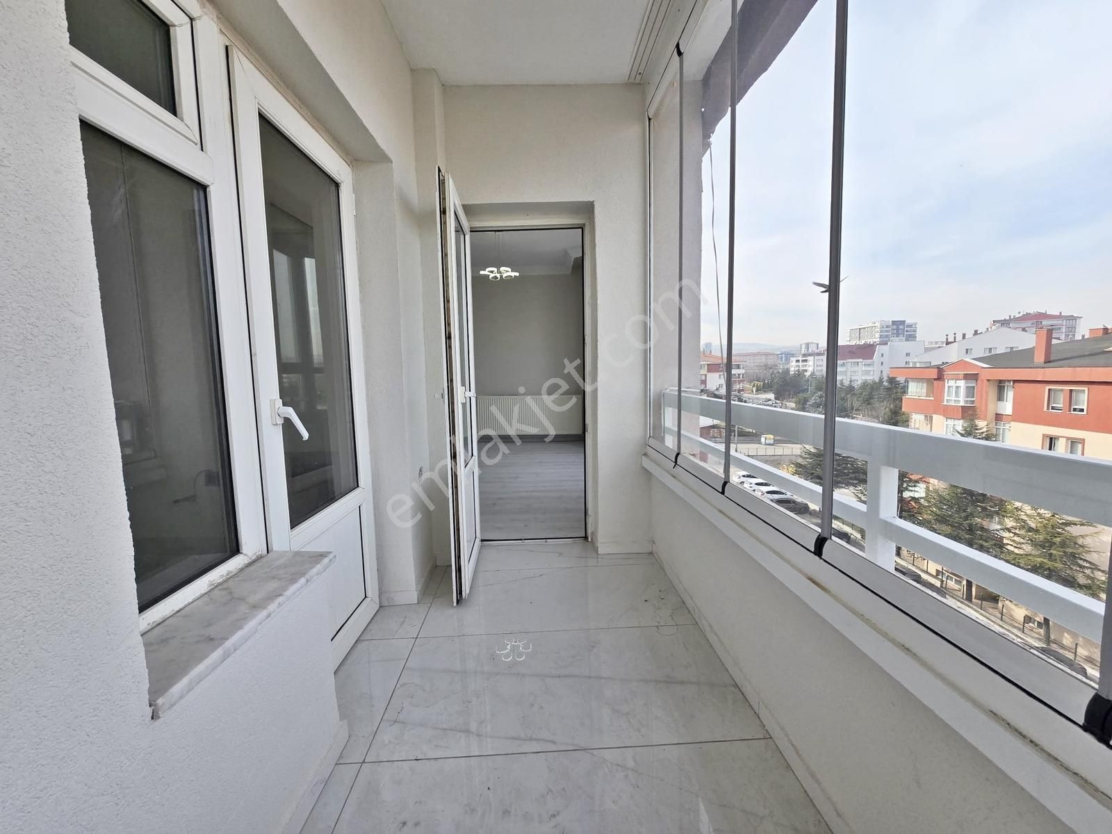 Ayyıldız Mh'de 3+1 Krediye Uygun Ulta Lüks Yapılı Ön Cephe Daire - Görsel 22