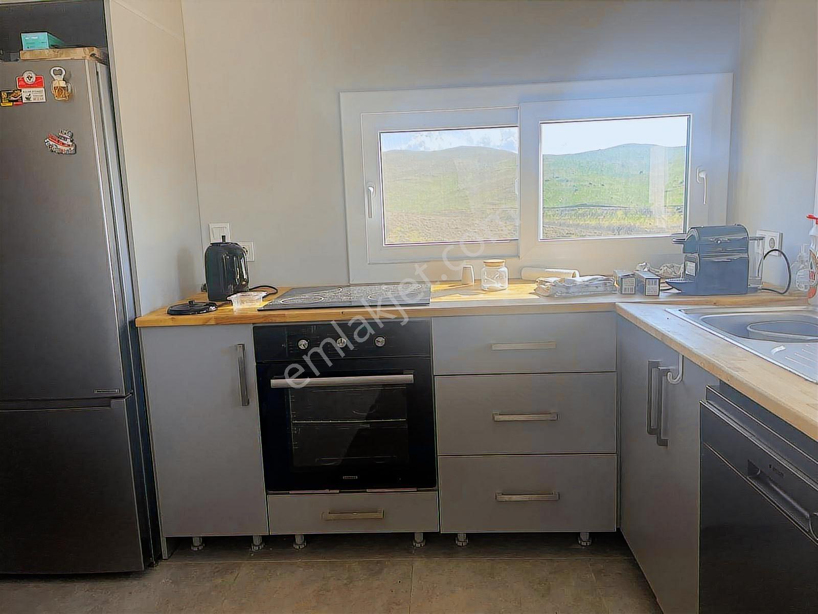 Doğa İçinde Göl Manzaralı Eşyalı Müstakil Ev - Görsel 17
