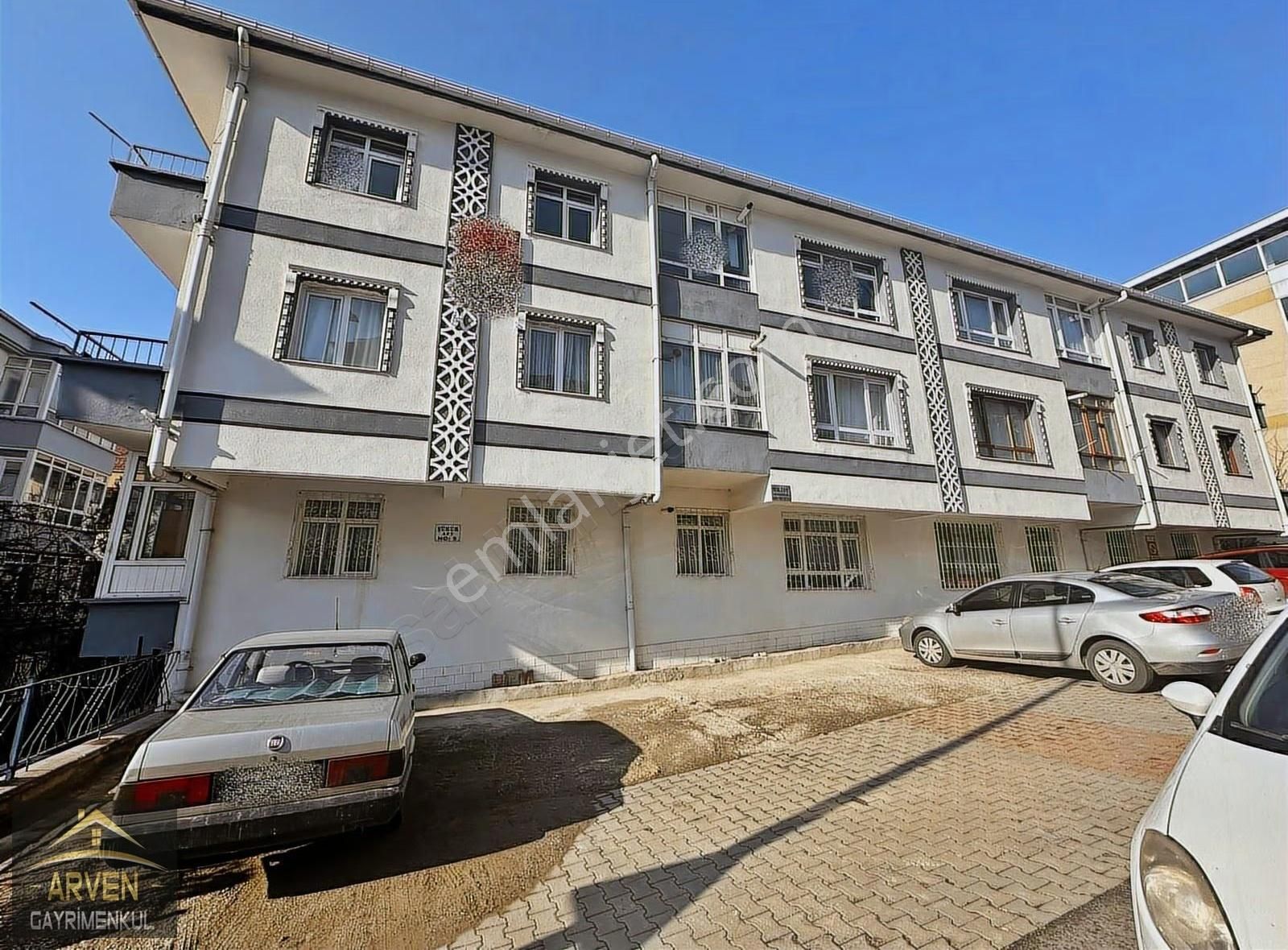 ▃arven▃kayaş Mh. Tren İstasyonu Dibi Ön Cephe Balkonlu 3+1 Daire