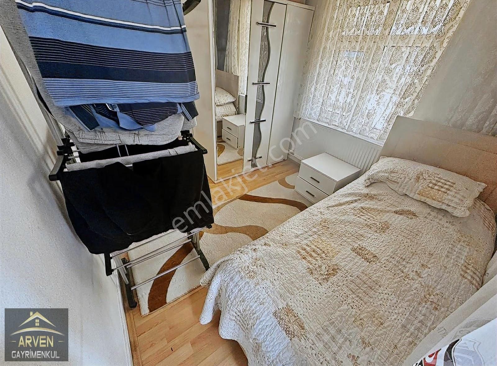 ▃arven▃kayaş Mh. Tren İstasyonu Dibi Ön Cephe Balkonlu 3+1 Daire - Görsel 2