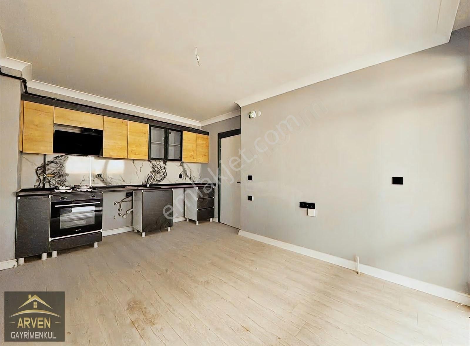 ▃arven▃cengizhan Mh Natoyolu Cd Üzeri Avm Yakını Sıfır 2+1 Daire