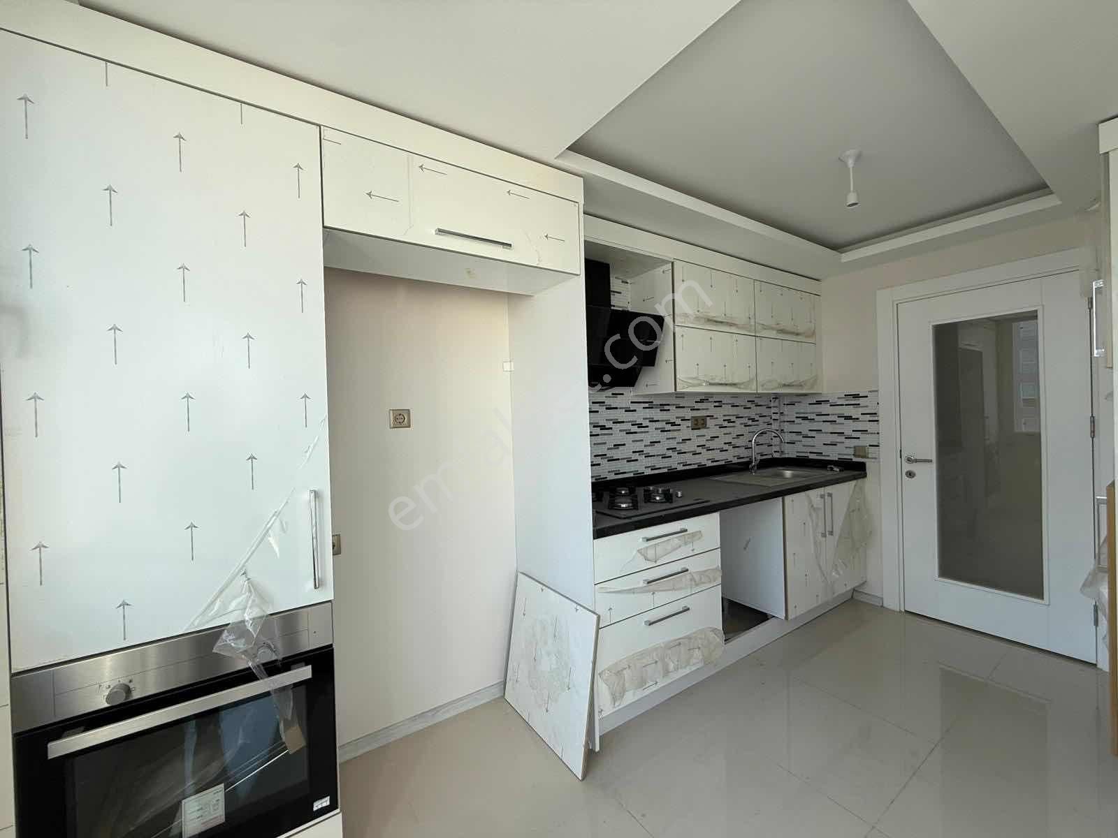 Baraj Yolunda Sıfır 3+1ç.banyo K.mutfak Havuz K.otoprk Havuzlu - Görsel 6