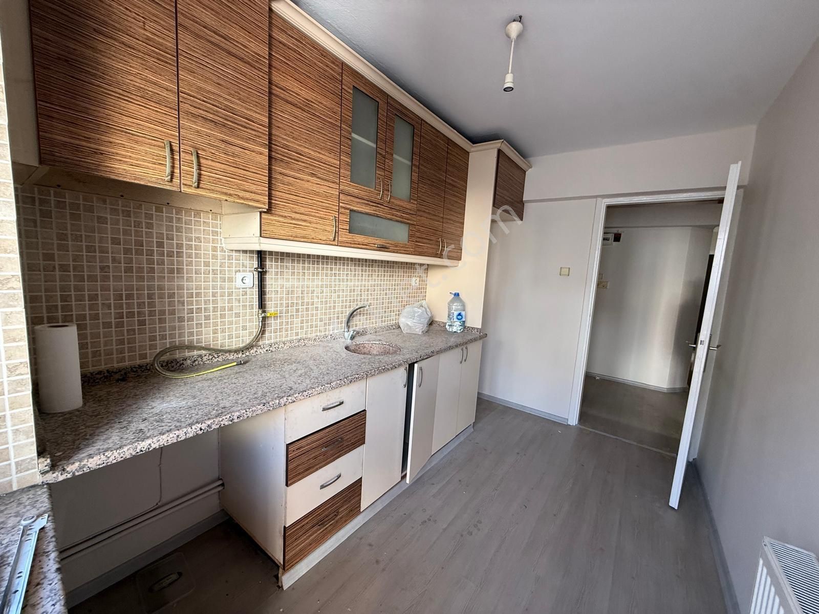 Bostanlı Merkez Denize Yürüme Mesafesinde - Görsel 20