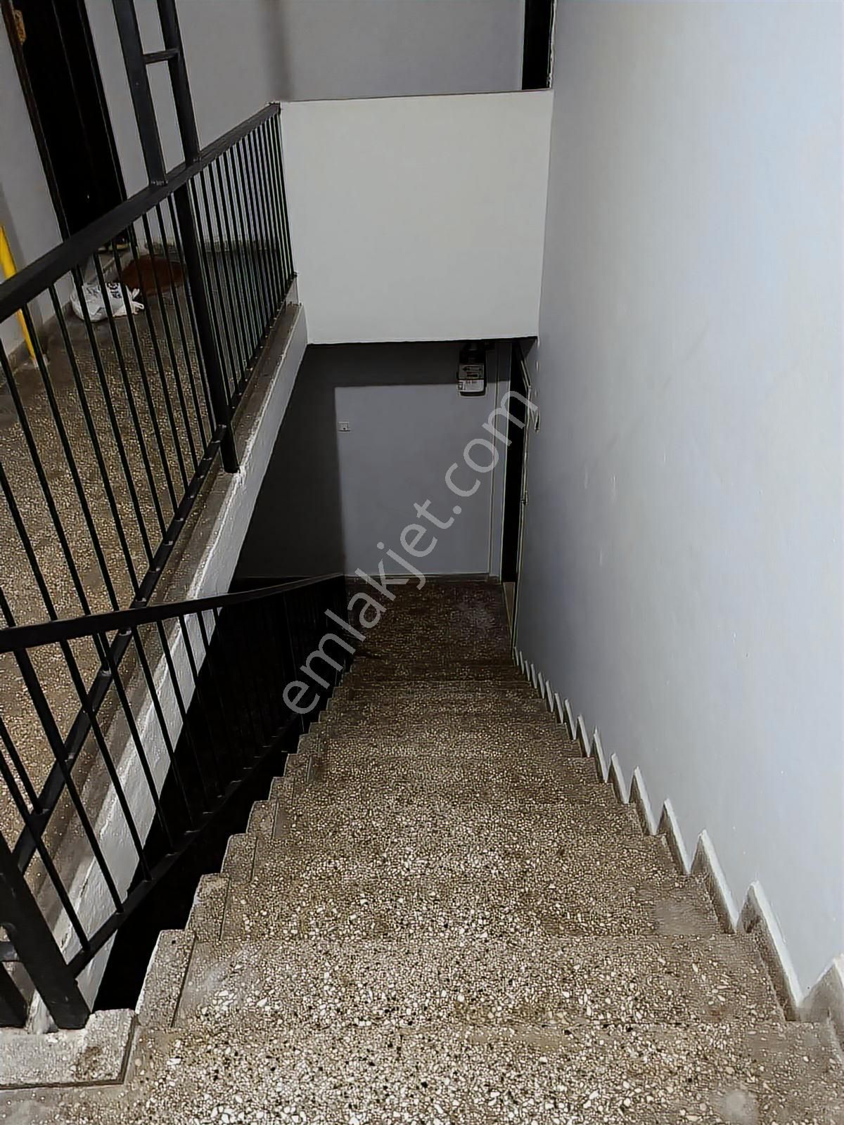 Bostanlı Merkez Denize Yürüme Mesafesinde - Görsel 12