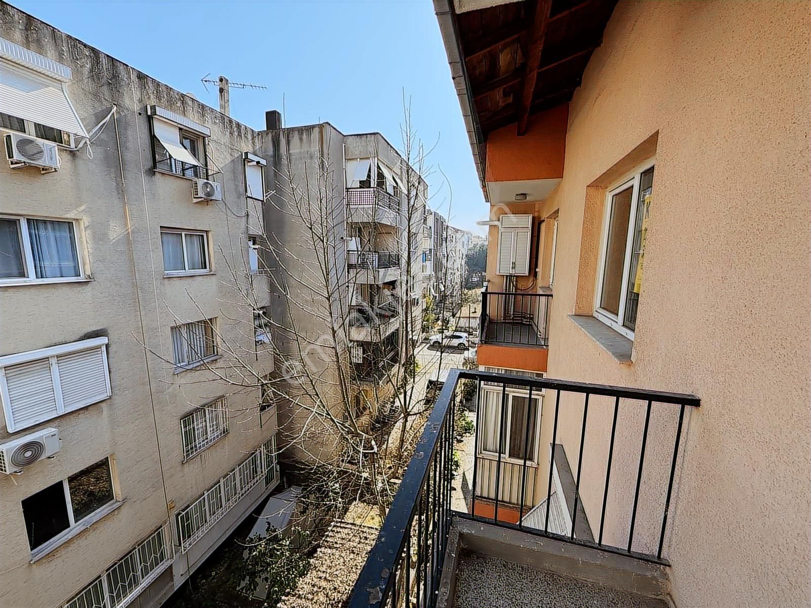 Bostanlı Merkez Denize Yürüme Mesafesinde - Görsel 27