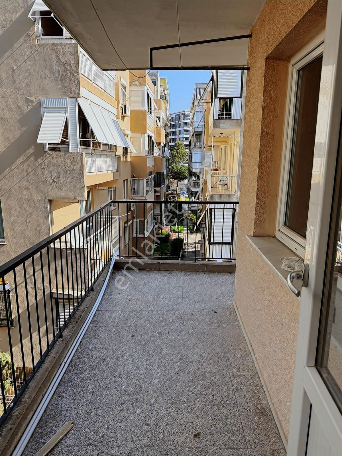 Bostanlı Merkez Denize Yürüme Mesafesinde - Görsel 28