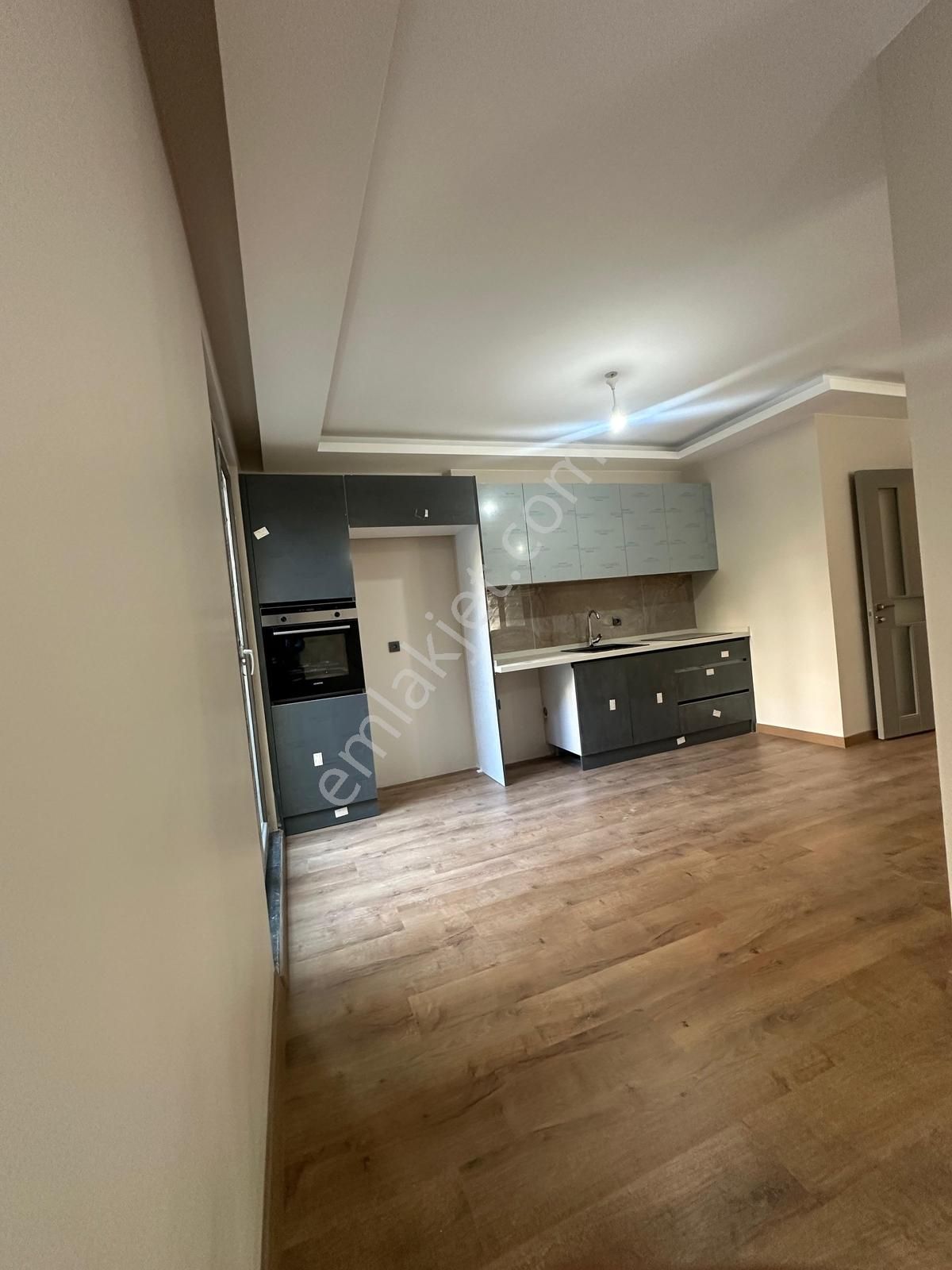 Has Bahçe Çengelköy Sitesinde 2+1 Lüks Sıfır Daire...