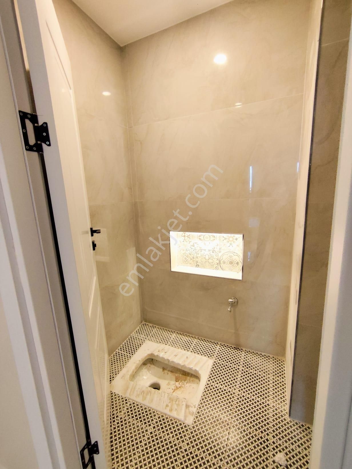 Mertcan Dan Fatih Mah 2 Mutfaklı - 2 Banyolu 4+2 Teraslı Dubleks - Görsel 25