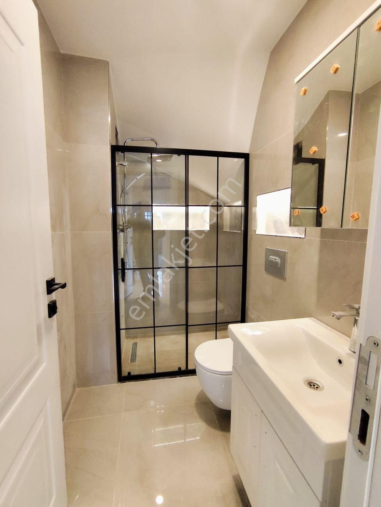 Mertcan Dan Fatih Mah 2 Mutfaklı - 2 Banyolu 4+2 Teraslı Dubleks - Görsel 22