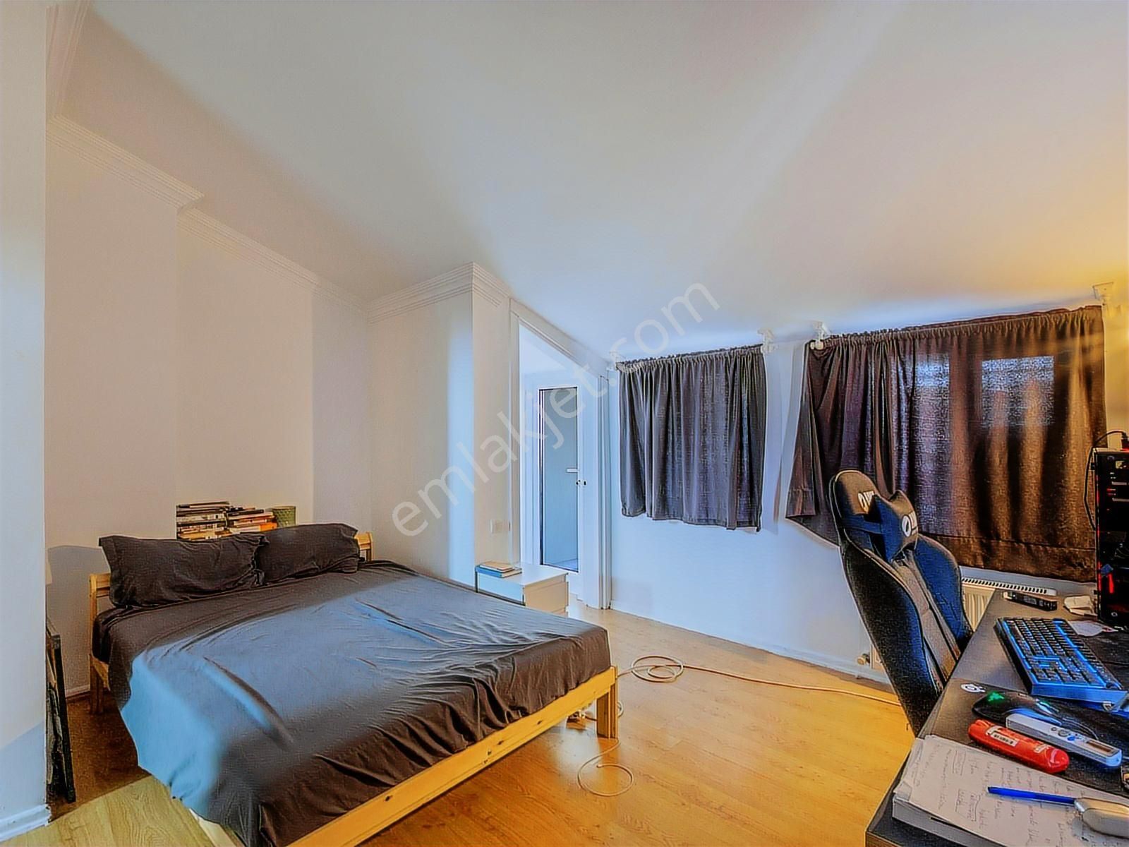 Çağlayan'da 220 M2 4+1 Çatı Dubleksi, D.gaz, 2 Banyo, Ayrı Mutfa - Görsel 23