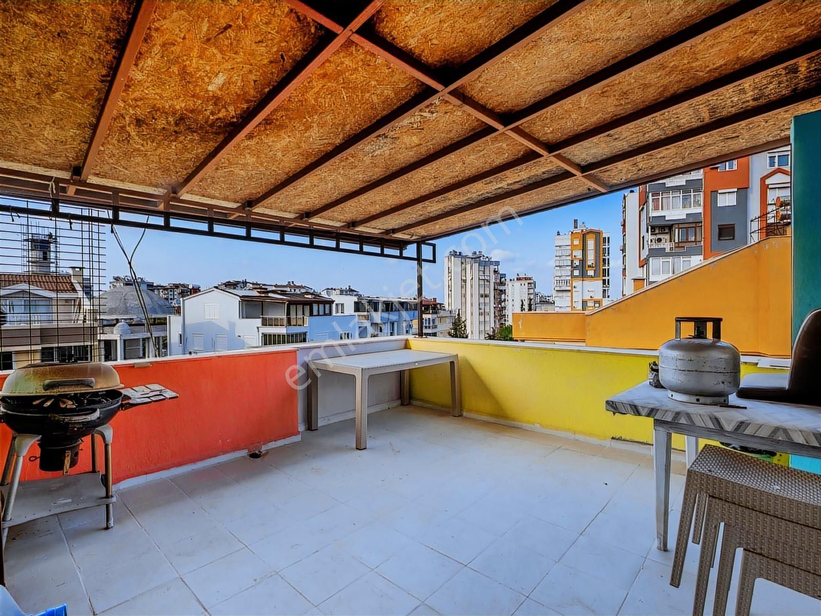 Çağlayan'da 220 M2 4+1 Çatı Dubleksi, D.gaz, 2 Banyo, Ayrı Mutfa - Görsel 31