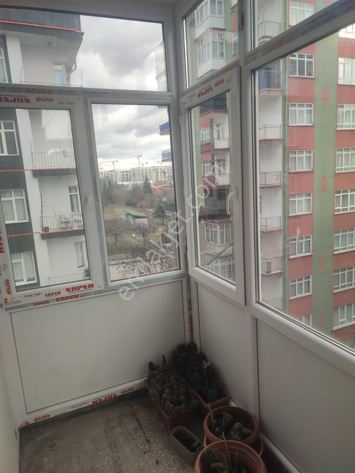 Demetgül Metroya Yakın 3+1 Arakat Asansörlü İçi Yapılı Kiralık - Görsel 4