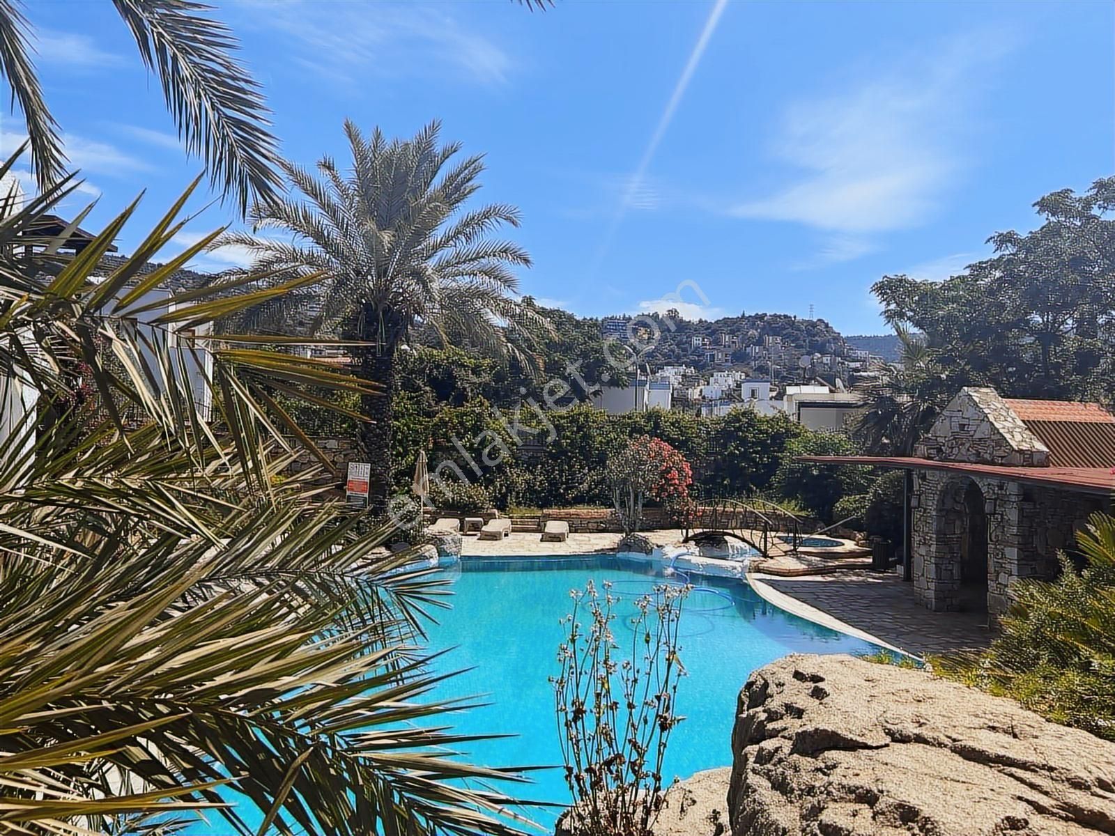 Bodrum Merkezde Site İçi Modern Ve Şık Eşyalı 2+1 Kiralık Daire - Görsel 12