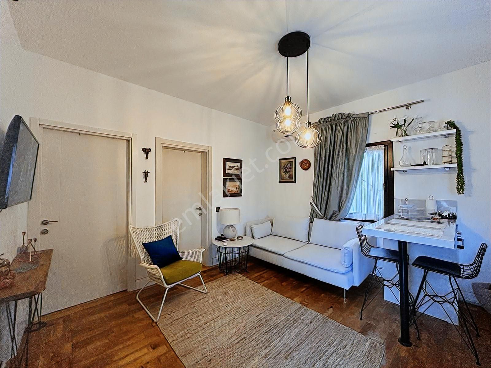 Bodrum Merkezde Site İçi Modern Ve Şık Eşyalı 2+1 Kiralık Daire - Görsel 9