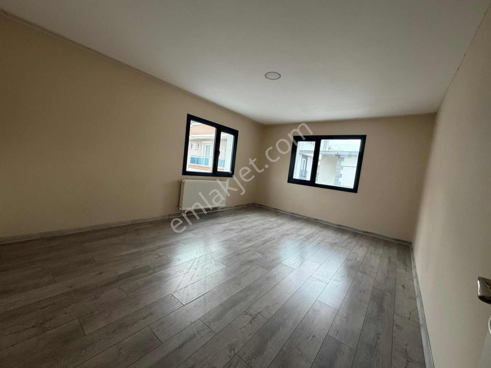 Menemen Uğur Mumcu 4+1 Dublex Kiralık Daire - Görsel 7