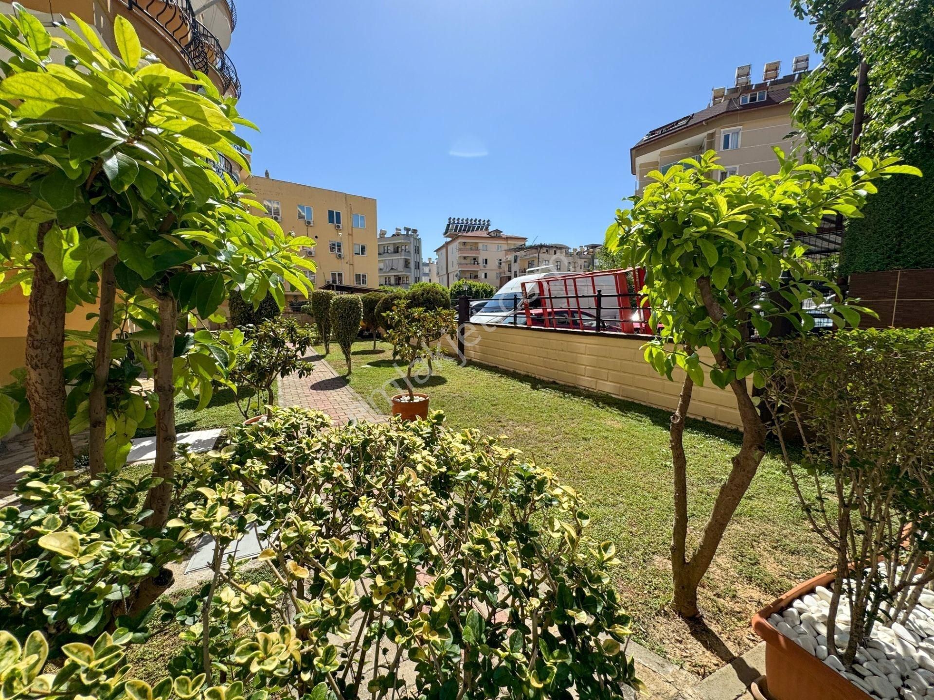 Alanya Merkez’de Denize 700 M 2+1 Satılık Daire - Görsel 25