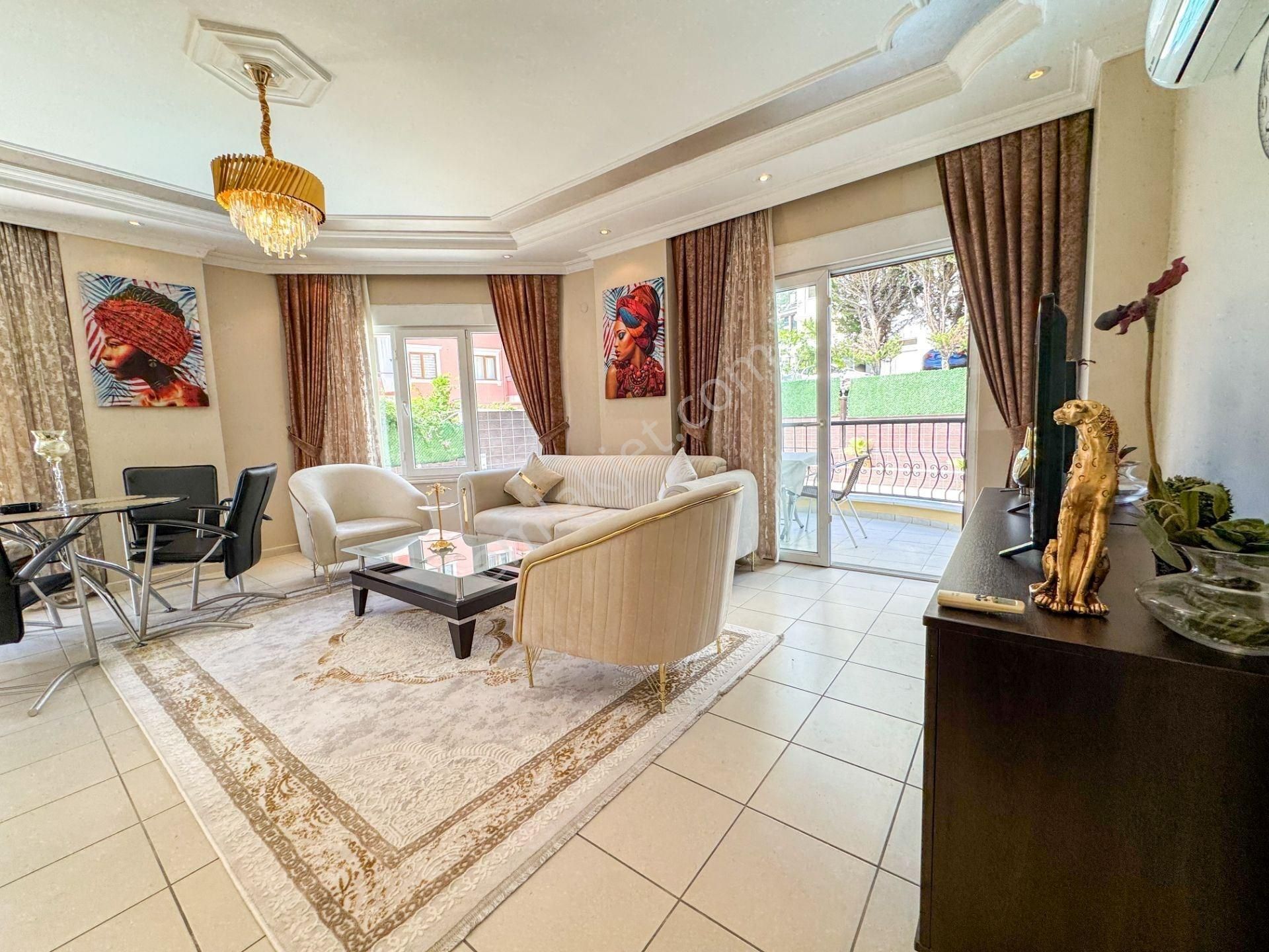 Alanya Merkez’de Denize 700 M 2+1 Satılık Daire - Görsel 2