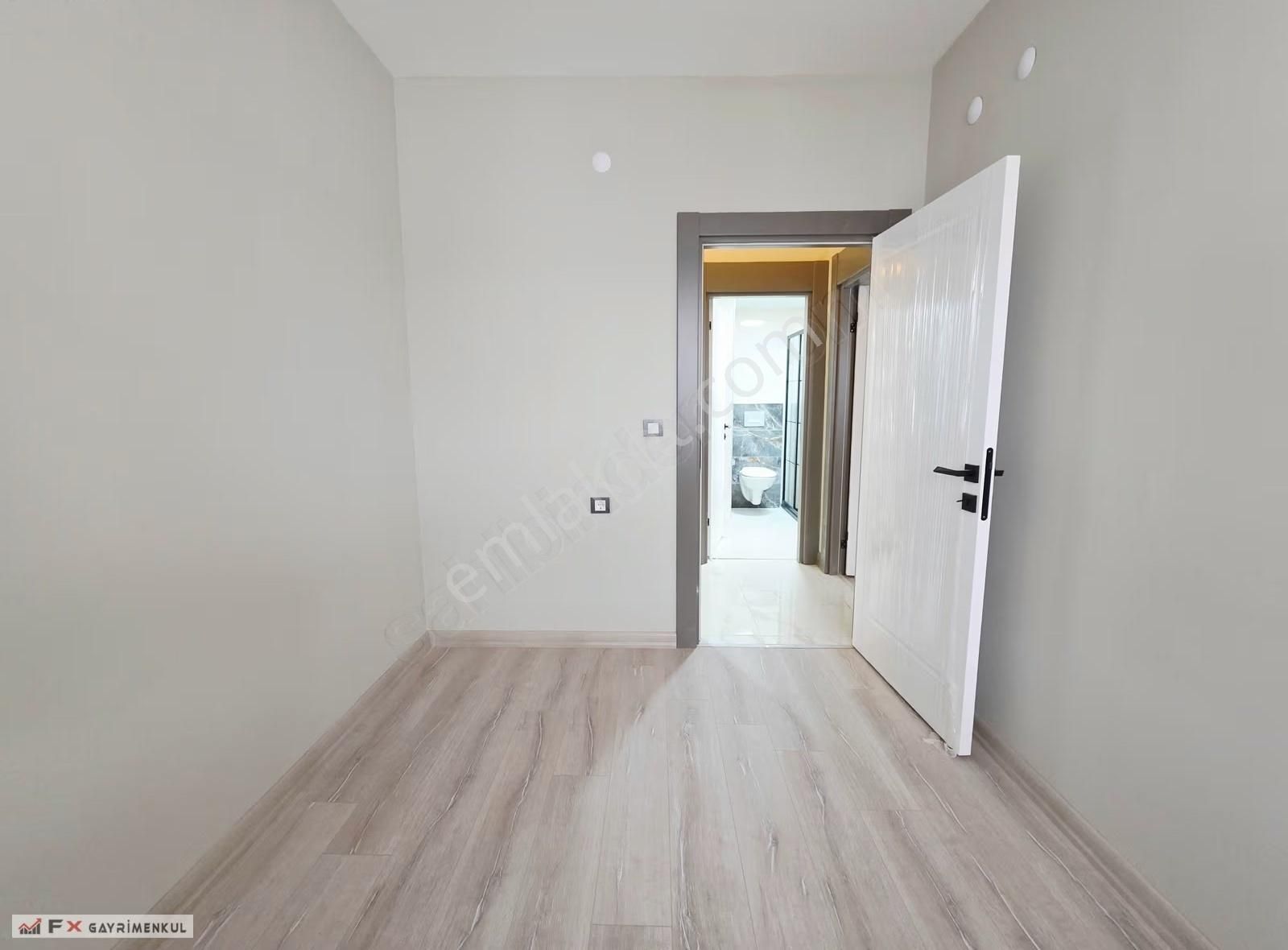 Fx'den 3+1 Ultra Yapılı Sıfır Oturuma Hazır Giyinme Odalı Daire - Görsel 21